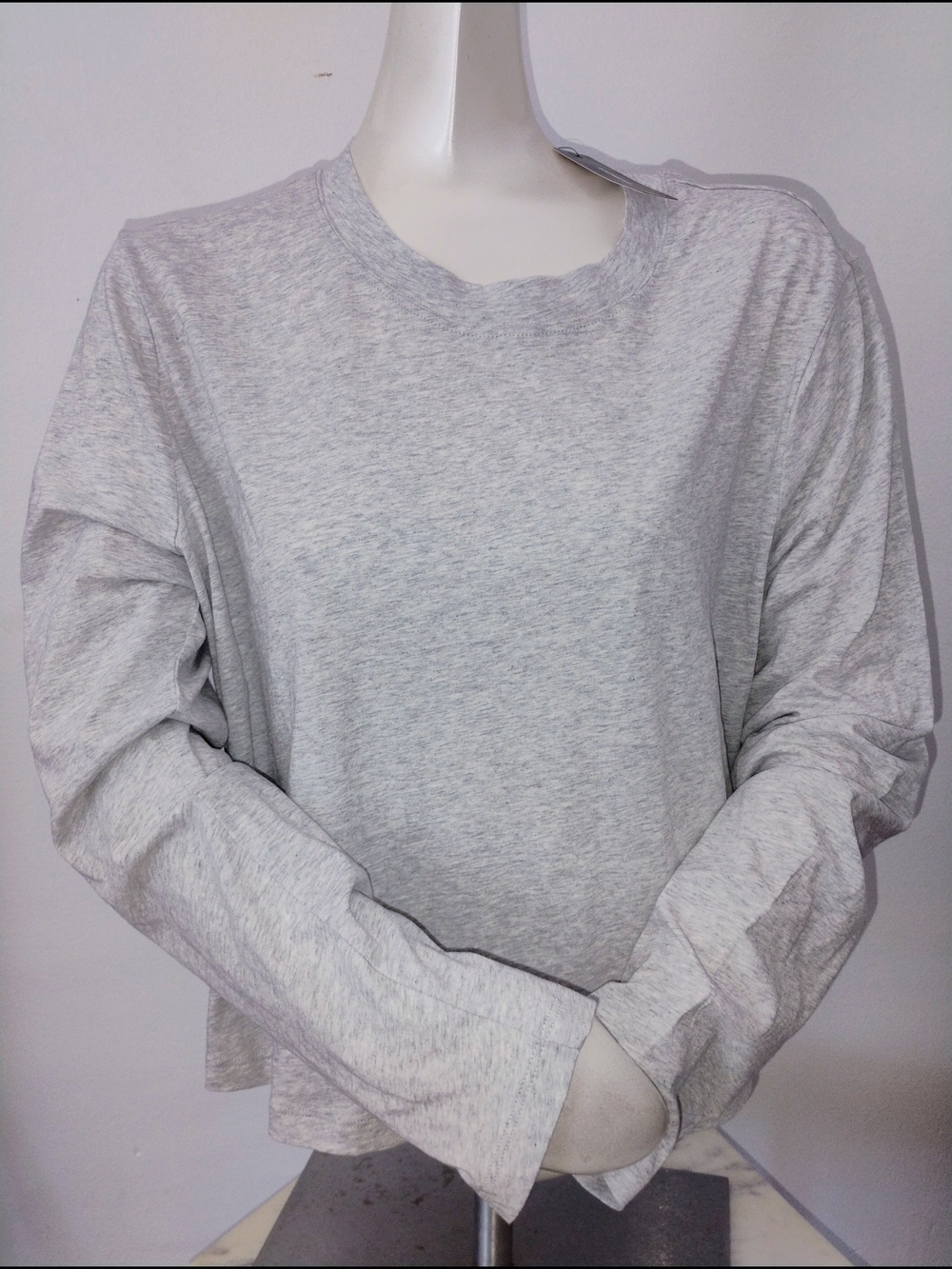 Express Heather Gray Long Sleeve Women's Tee